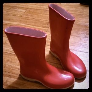 Rain boots